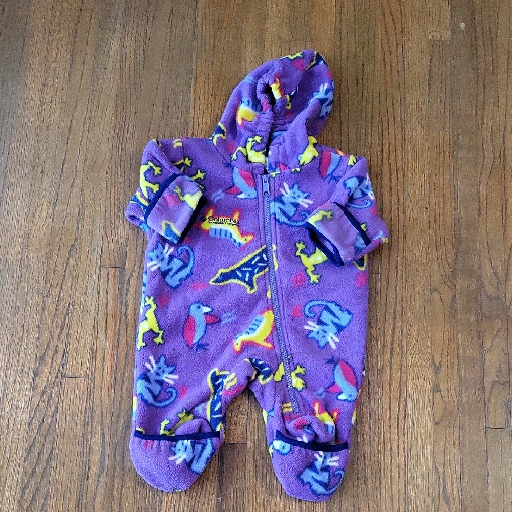 Cozy Purple Prints Baby Snow Pram With hand And Foot Covers